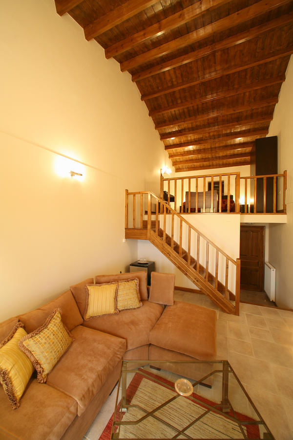 Arhontiko Parnona Hotel Karyes Стая снимка