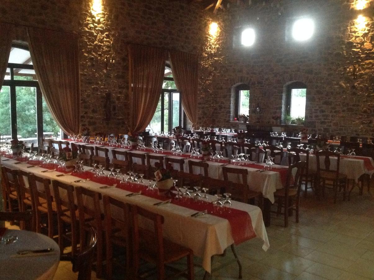 Arhontiko Parnona Hotel Karyes Екстериор снимка